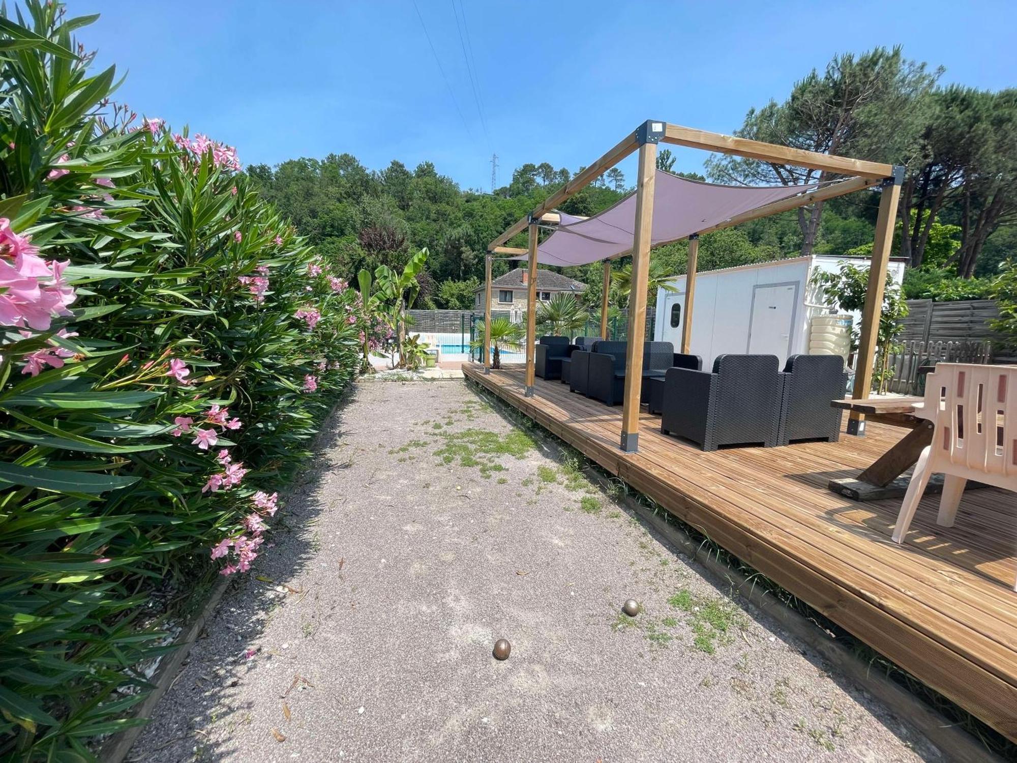 Brit Hotel Brive La Gaillarde - Restaurant La Limousine Malemort ภายนอก รูปภาพ