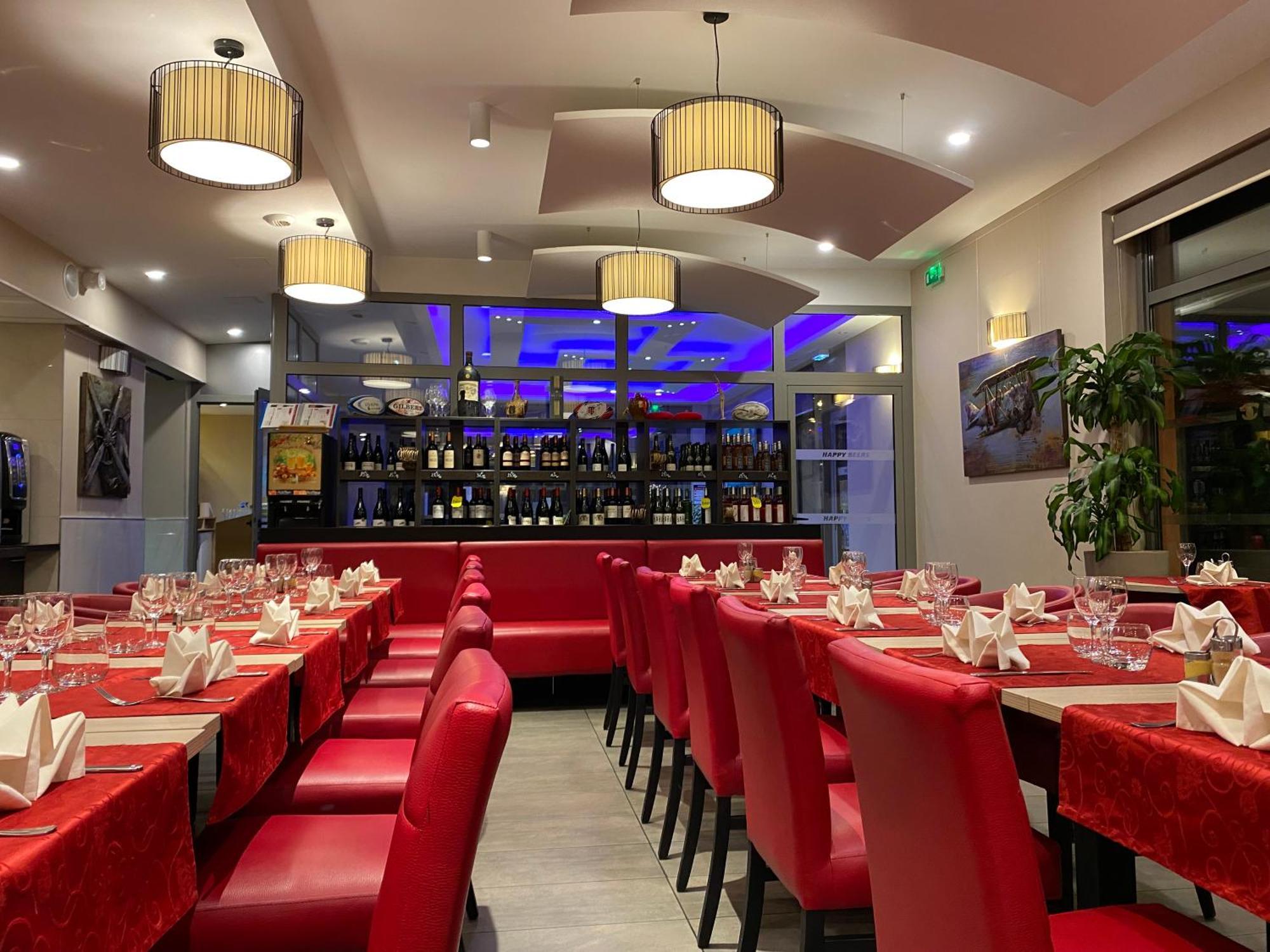 Brit Hotel Brive La Gaillarde - Restaurant La Limousine Malemort ภายนอก รูปภาพ