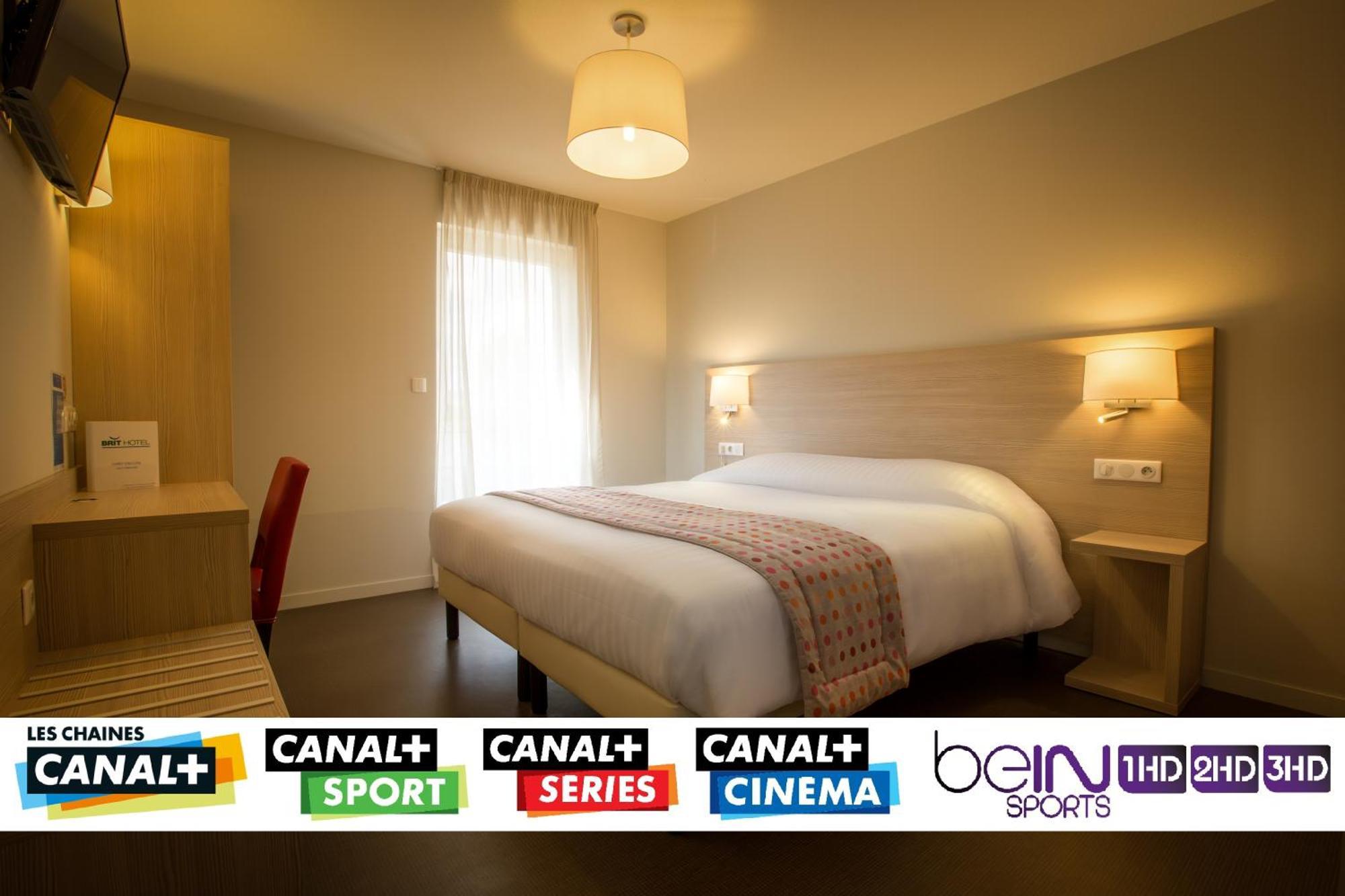 Brit Hotel Brive La Gaillarde - Restaurant La Limousine Malemort ภายนอก รูปภาพ