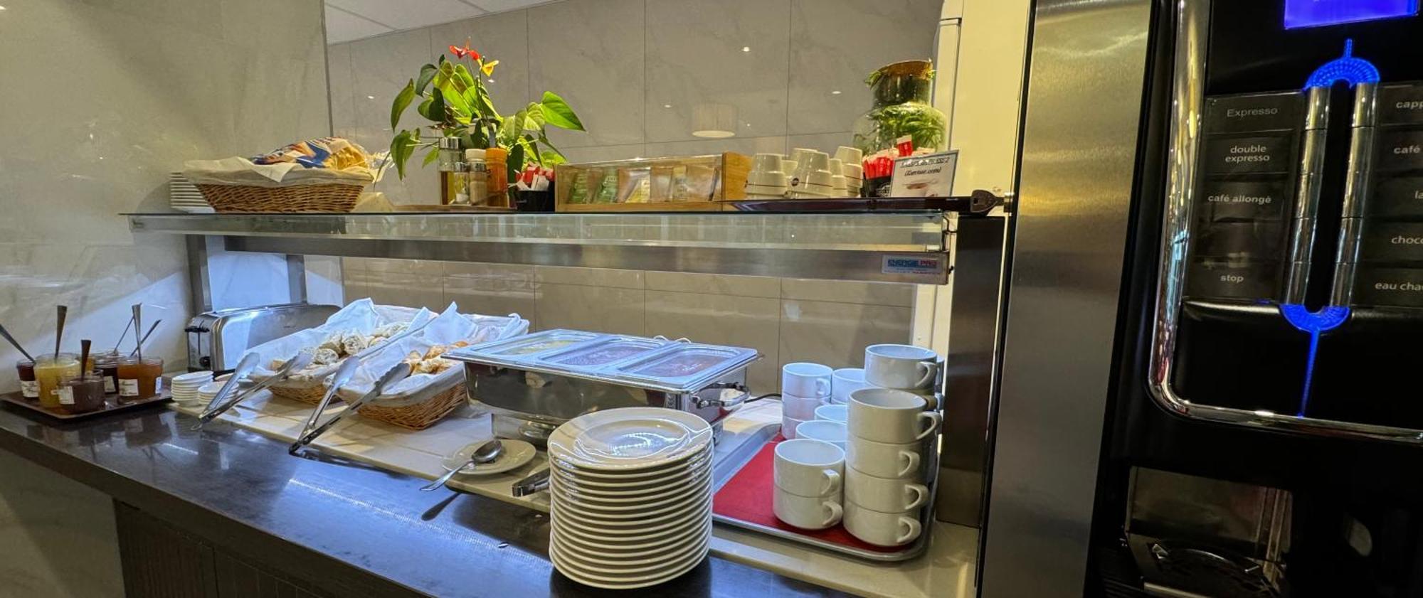 Brit Hotel Brive La Gaillarde - Restaurant La Limousine Malemort ภายนอก รูปภาพ